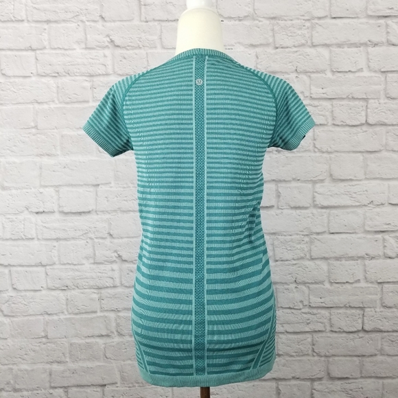 Lululemon Swiftly Tech short sleeve teal green top - Picture 6 of 7
